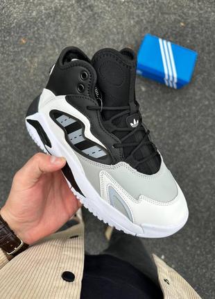 Кроссовки   adidas