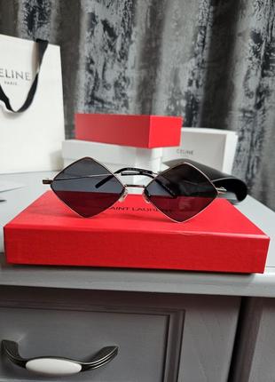 Ркуляри в стилі yves saint laurwnt ромби