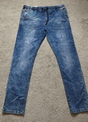 Чоловічі штани джинси
