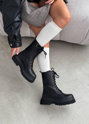 Демісезонні берци, шкіряні черевики