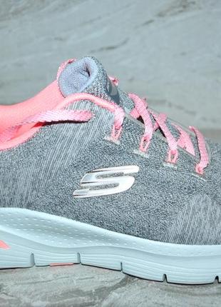 Skechers кроссовки спорт 40 размер