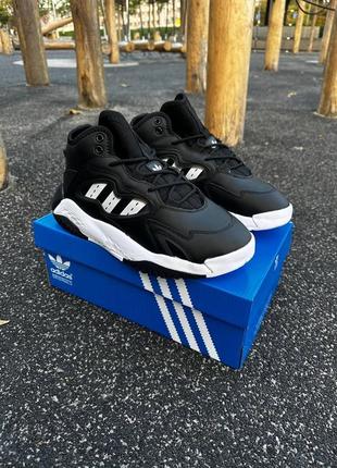 Зимние мужские кроссовки adidas