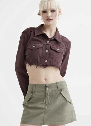 Брендовая укороченная джинсовая куртка пиджак divided by h&m этикетка