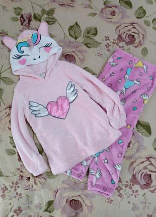 Теплий і приємний костюм. піжамка