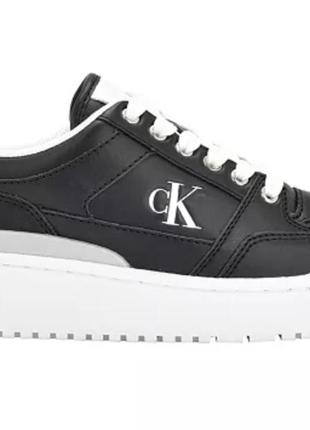 Кеды,кроссовки