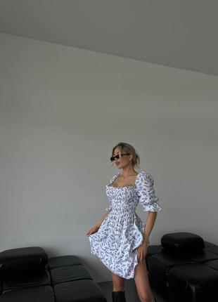 Легка літня жіноча сукня з натурального мусліну2 фото