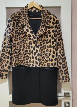 Пальто  zara