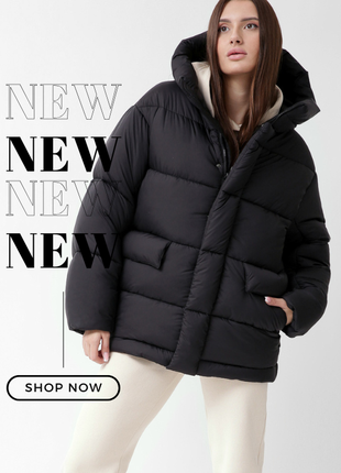 Чорний oversize пуховик