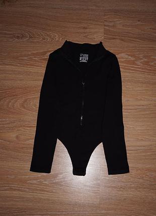 Чудовий боді в рубчик на блискавці