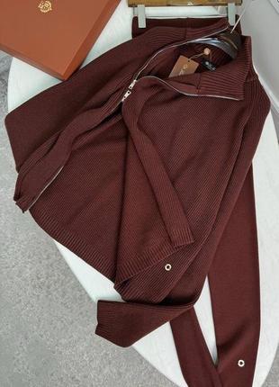 Теплий вʼязаний костюм в стилі loro piana