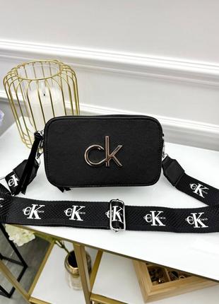 Женские сумочки