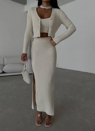 Костюм двойка.