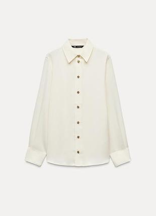 Струмуюча сорочка з золотистими ґудзиками zara