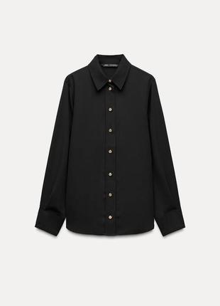 Струмуюча сорочка з золотистими ґудзиками zara
