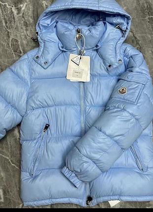 Зимний пуховик moncler
