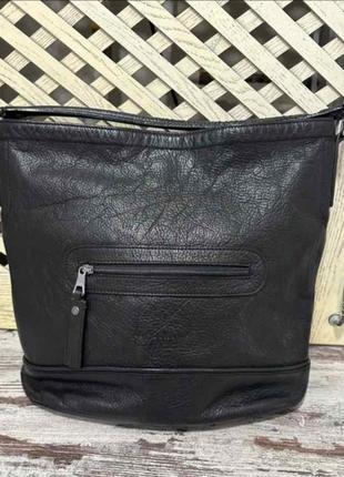 Шкіряна чорна брендова сумка  longchamp