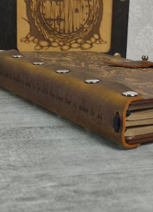 Дерев'яний блокнот із гравіюванням володар перснів8 фото