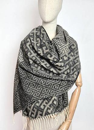 Шарф женский теплый черный