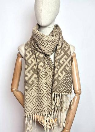 Шарф женский теплый коричневый