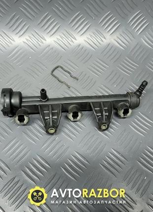 Топливная рейка 03d133329a на 1.2 6v volkswagen polo iv, seat ibiza iii, skoda fabia 1999-2009 год