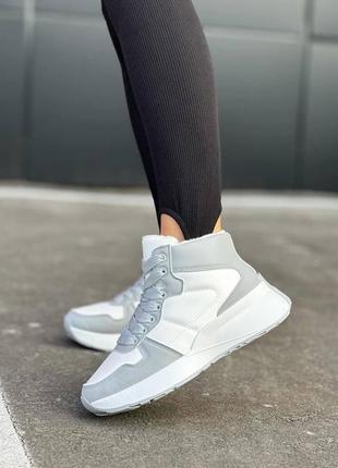 Кросівки зима