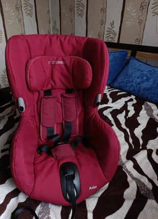 Автокресло maxi-cosi axiss. 1 категория (9-18кг )