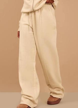 Новые брюки утепленные с биркой prettylittlething