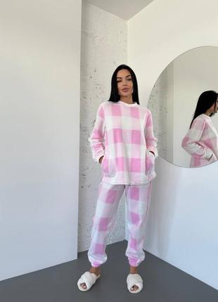 Піжама з ніжної та теплої тканини дуже приємна до тіла non-079