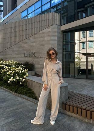 Велюровый костюм