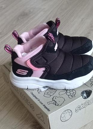 Кросівки теплі для дівчинки