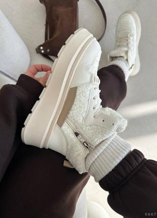 Кроссовки зима