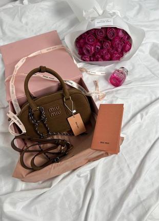 Сумка кросс боди-miu miu arcadie padded suede top-handle bag premium 1:1 высочайшее качество