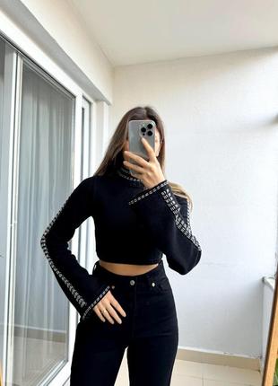 Укороченный свитер zara, черный свитер zara, свитер под горло