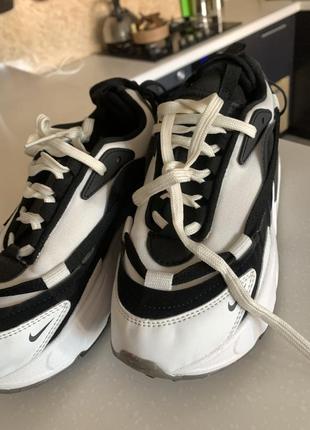 Кроссовки nike