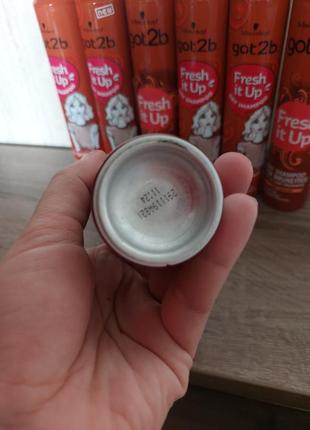 Got2b fresh it up! dry shampoo dark brown - сухой шампунь для брюнеток "горячий шоколад" 200мл