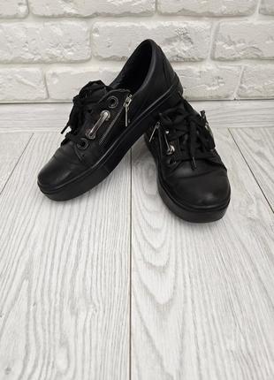 Туфлі жіночі шкіряні