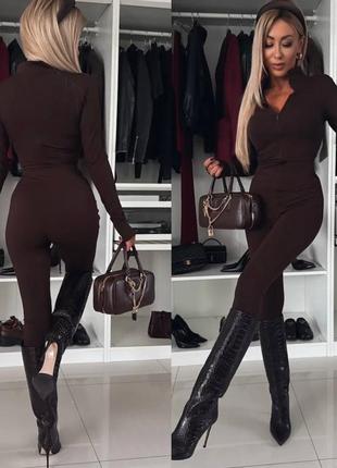 Утепленный комбинезон на потайной молнии😍