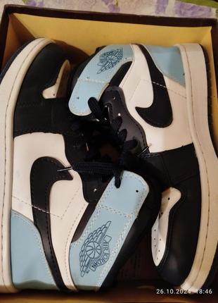 Ботинки осень