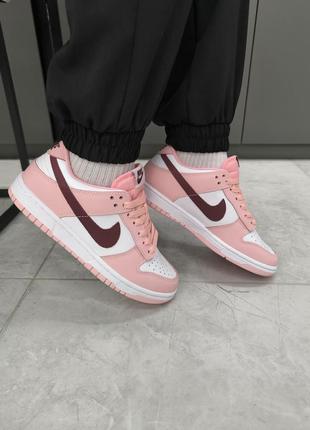Nike sb dunk low "pink rose"