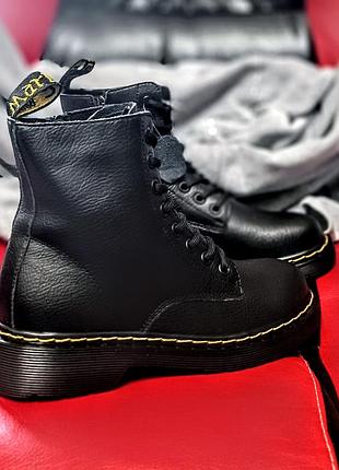 Кожаные ботинки чибры по финансовой цене