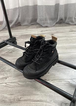 Ботинки осенние обуви