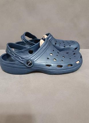 Крокси шльопанці