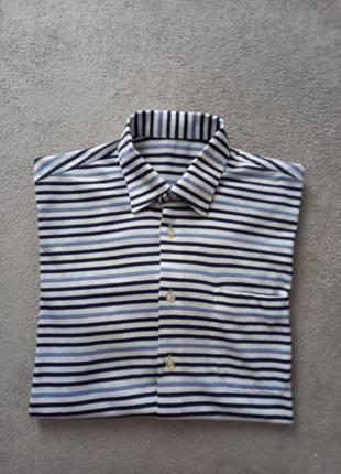 Мужская тенниска.