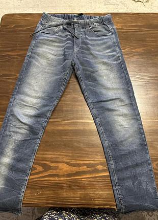 Джинсы мужские