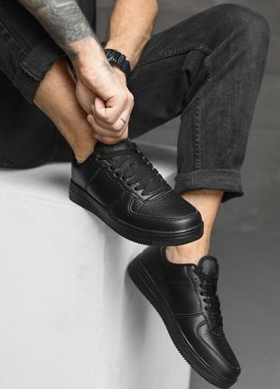 Чоловічі кросівки force класичні повсякденні спортивні шкіряні чорні
