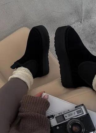 Зимние ботинки ugg neumel platform chelsea boot black4 фото
