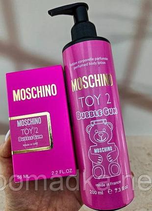 Набор парфюм+гель для душа moschino toy 2
bubble gum