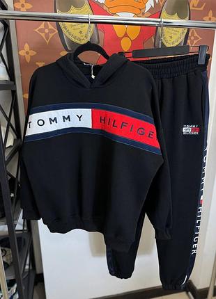 Женский костюм Tommy hilfiger