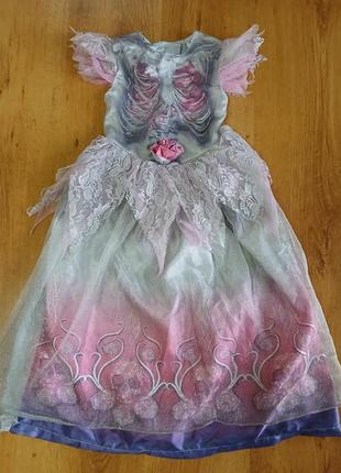 Чрезвычайно эффектное брендовое платье невесты на 5-6 лет
хелловин гелловин хеловин гэлловин платья