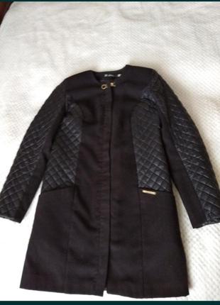 Пальто демісезонне